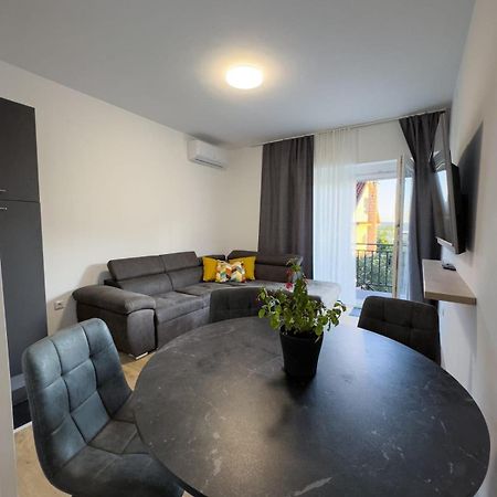 Apartman Adria Crikvenica Eksteriør bilde