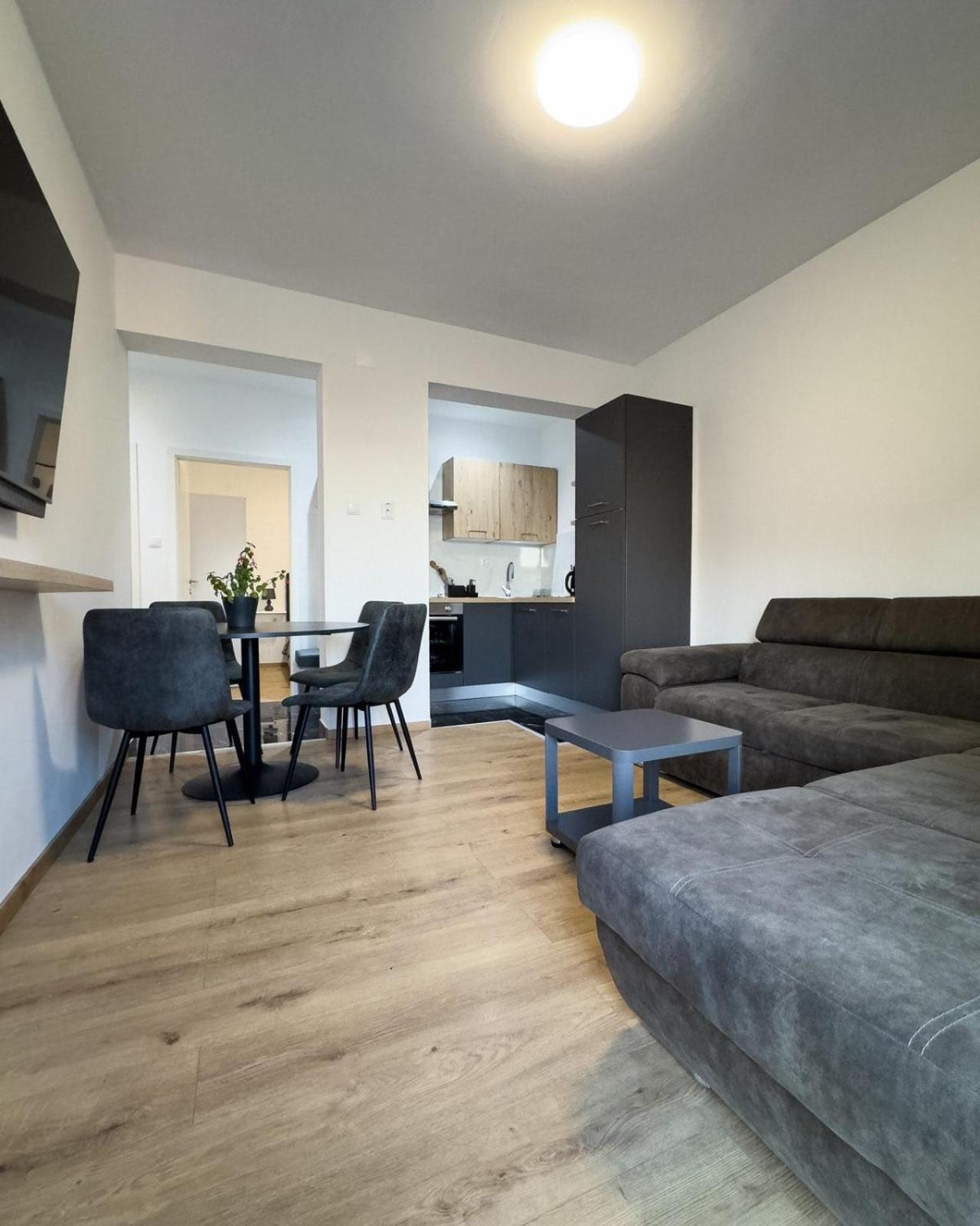 Apartman Adria Crikvenica Eksteriør bilde